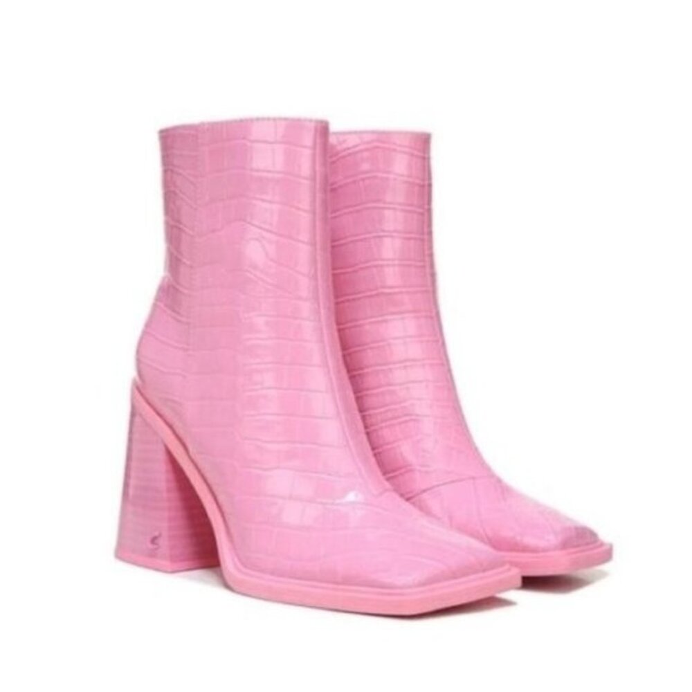 Circus by Sam Edelman Layla Croc Embossed Booties in Pink